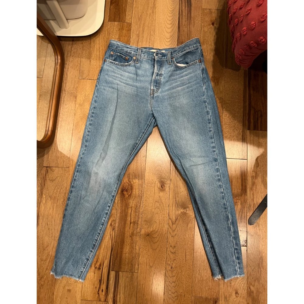 Levi's Wedgie Straight Leg